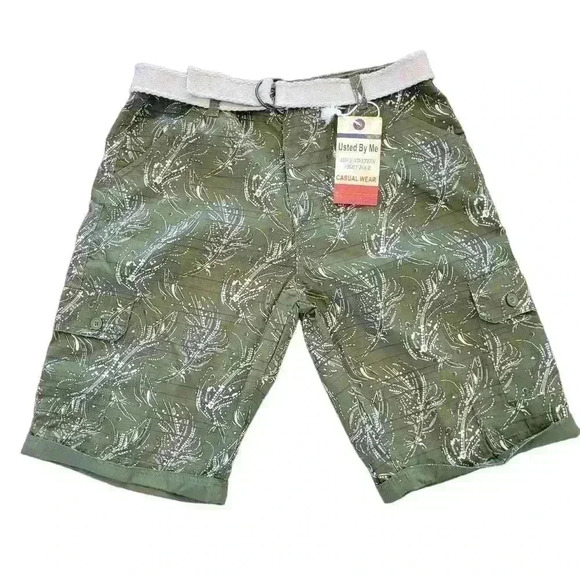 𝅺Usted by Me Men's Moss Green/White Bermuda Shorts - Picture 1 of 10